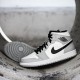 Nike Air Jordan 1 Mid Light Smoke Grey Light Smoke Grå/Sort-Hvid 554724 092 Dame/Herre